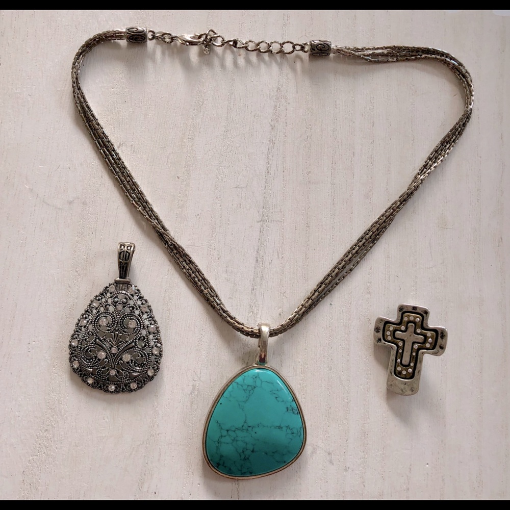 Premier Designs Necklace & Pendants